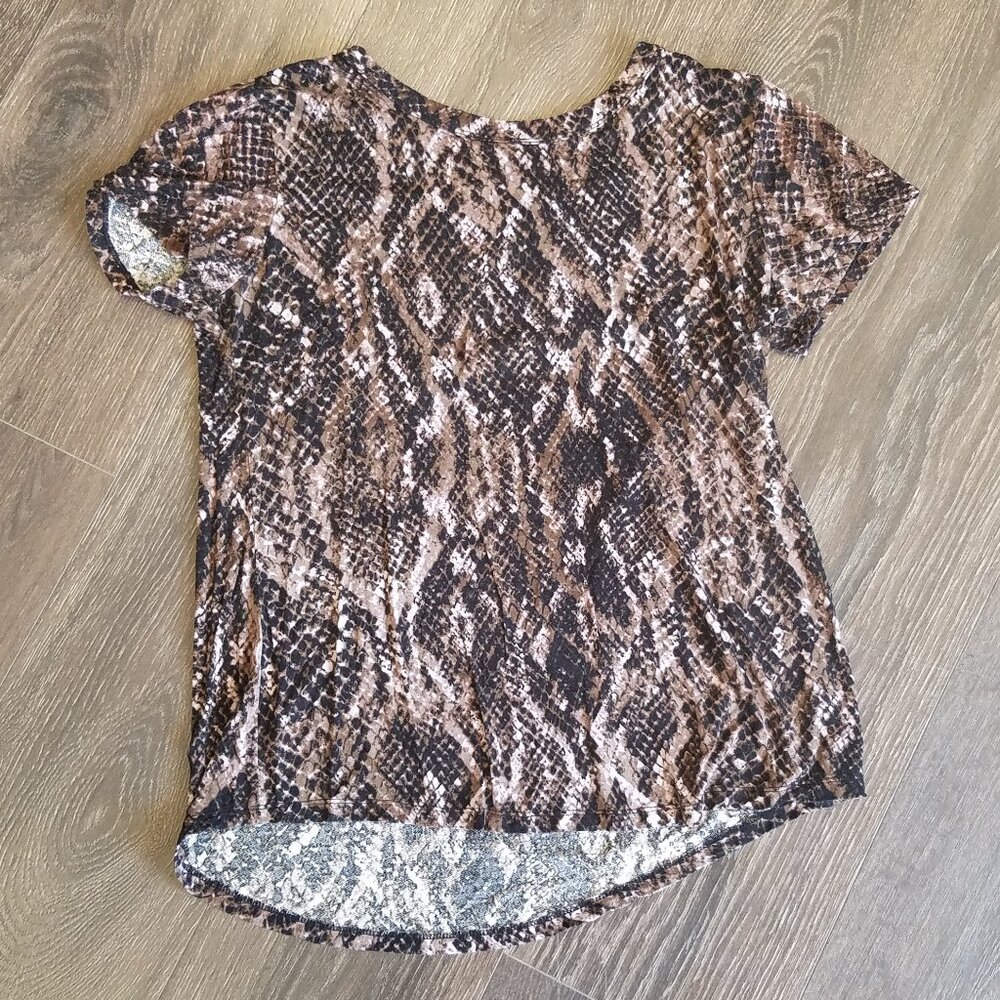 Maurices Short Sleeve Animal Print Blouse Brown/Black Size Small